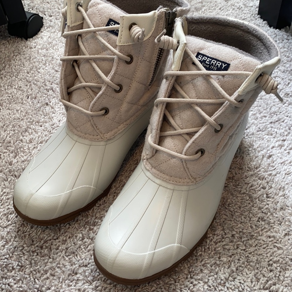 Sperry Rainboots / Duck Booties